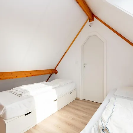 In Near Sint-andre Beach, Cleaning Included *