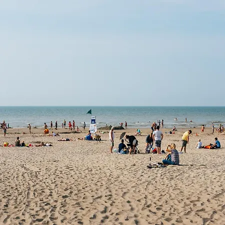 In Near Sint-andre Beach, Cleaning Included *
